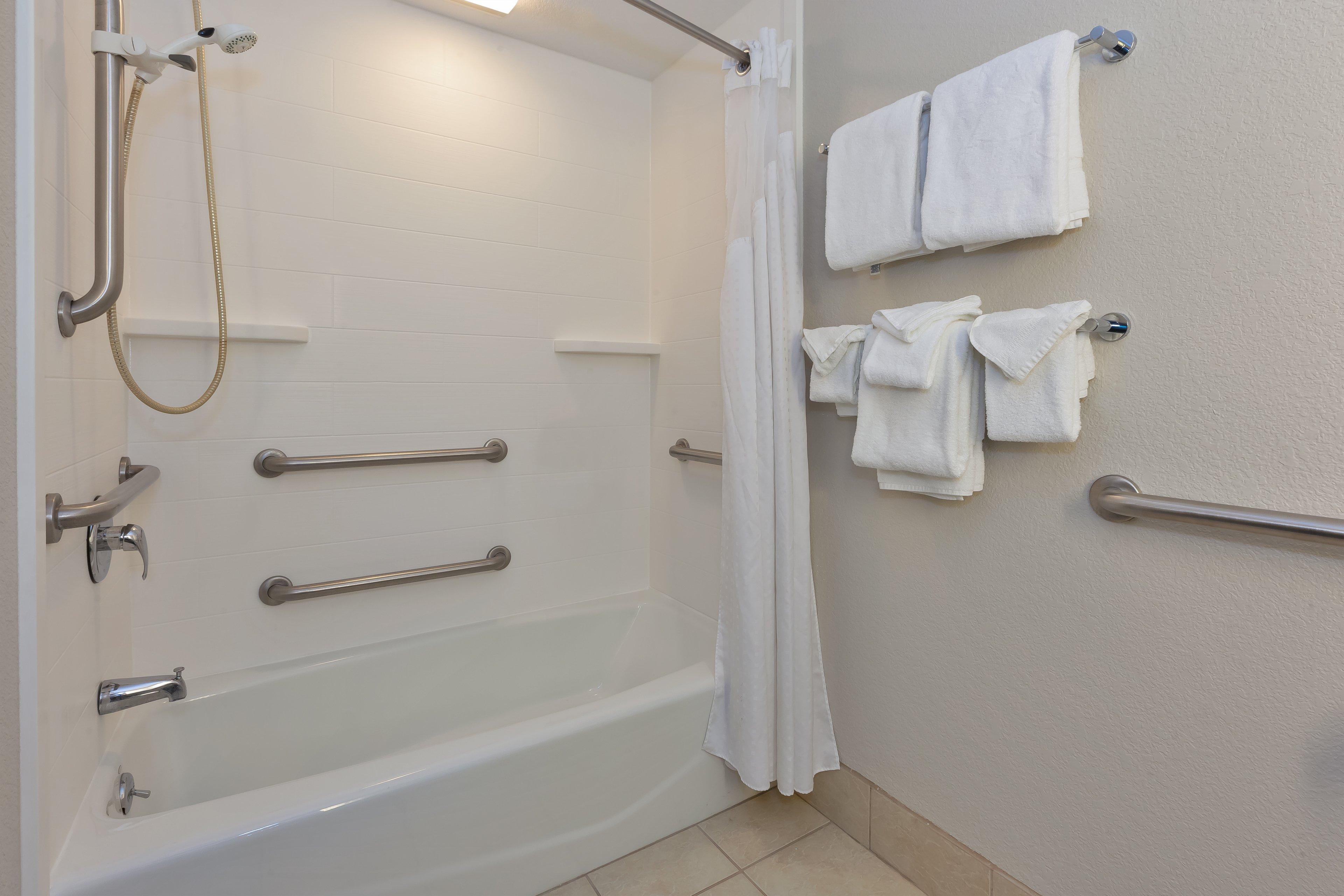 Holiday Inn Express Hotel & Suites Petoskey By Ihg Esterno foto