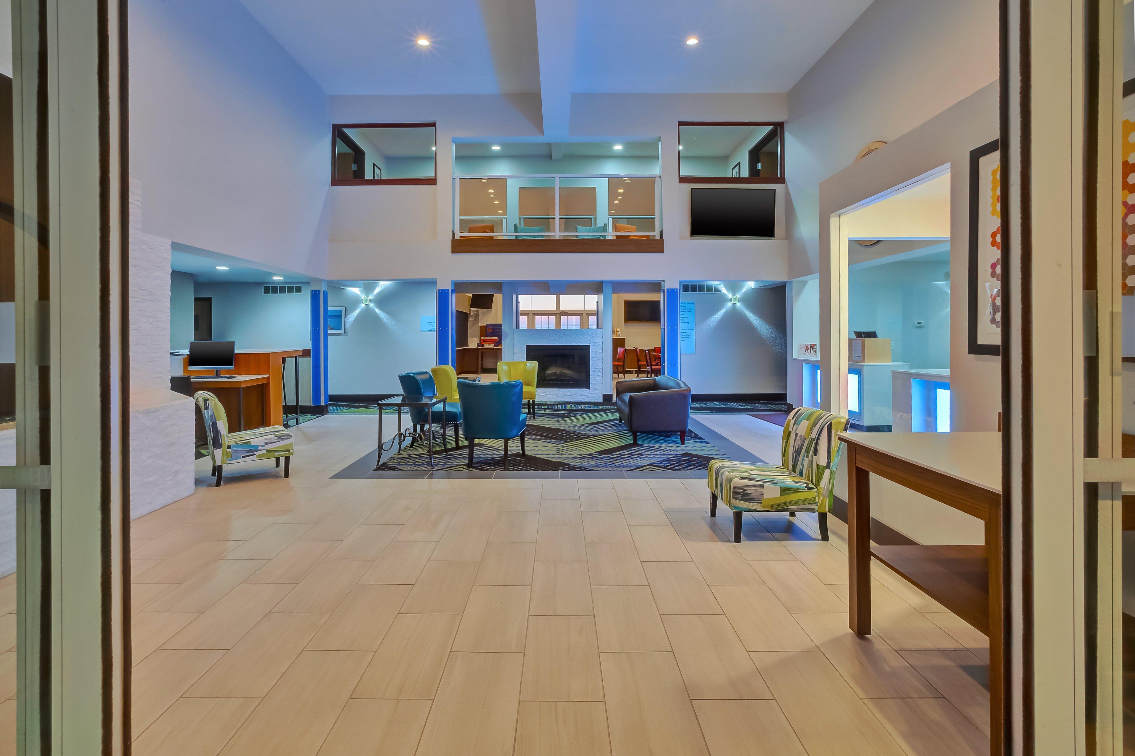 Holiday Inn Express Hotel & Suites Petoskey By Ihg Esterno foto