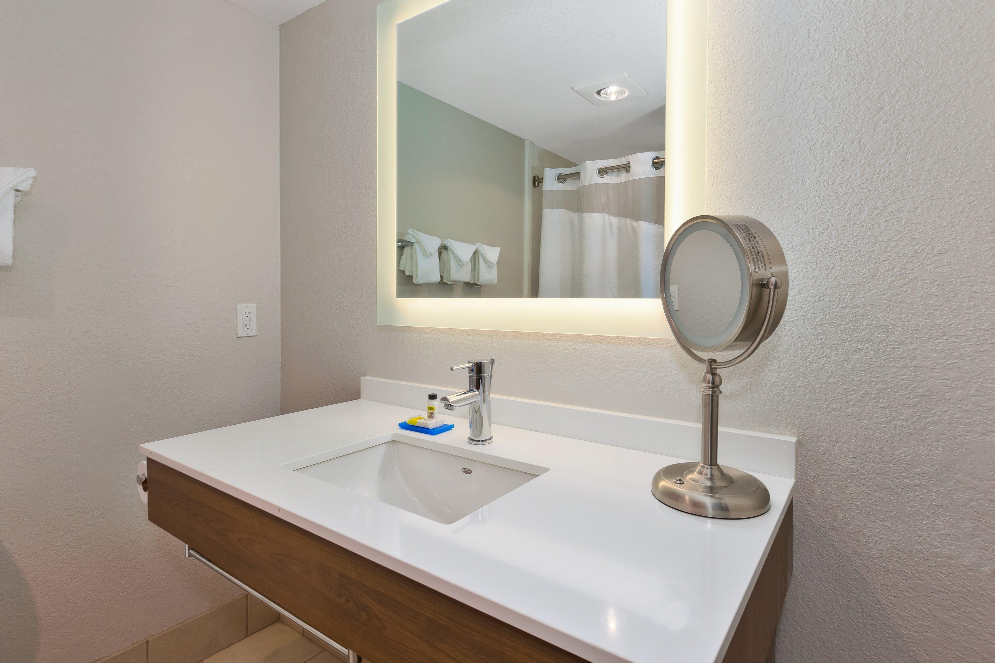 Holiday Inn Express Hotel & Suites Petoskey By Ihg Esterno foto
